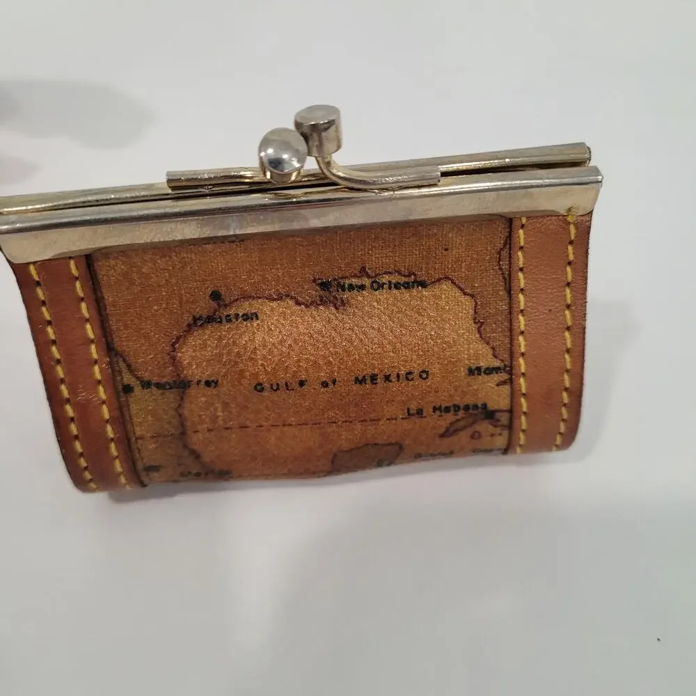 Prima Classe Alviero Martini Vintage Kisslock Leather Coin Wallet Map Small Purs